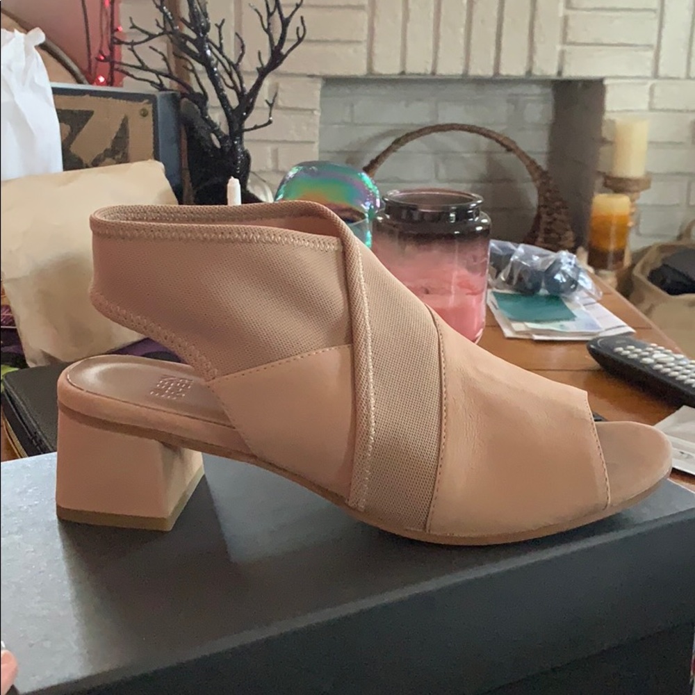 Eileen Fisher Sandal